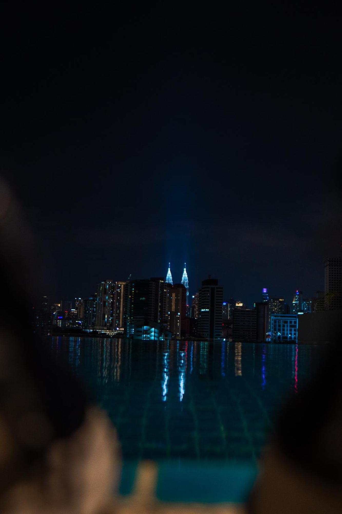 Infinite Pool! Room In Kuala Lumpur Extérieur photo